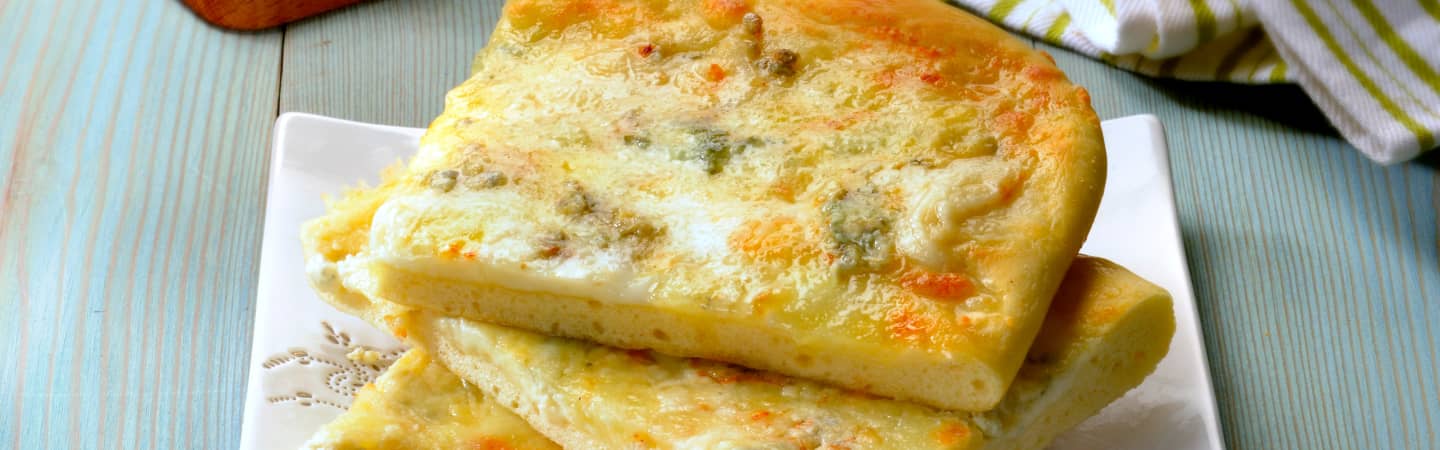 Four Cheese Pizza - 