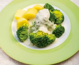 Broccoli and Potatoes with Blue Cheese Sauce