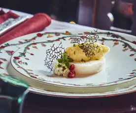 Crostini di polenta bianca con baccalà mantecato