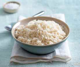 Gotowanie 350 g ryżu parboiled