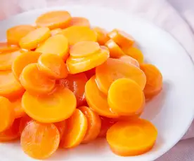 Tzimes de zanahoria