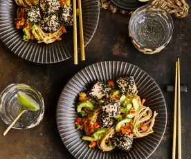 Sesam-Lachs mit Soba-Nudel-Salat