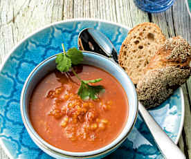 Gewürzte marokkanische Linsensuppe