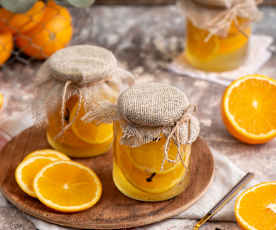 Pomarańcze w syropie goździkowym