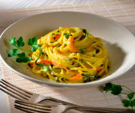 Espaguetis con carbonara vegetariana