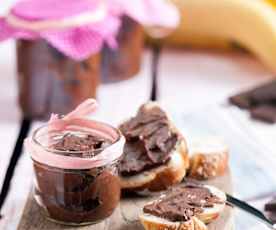 Krem czekoladowy z bananami