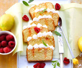Zitronen-Poke-Cake