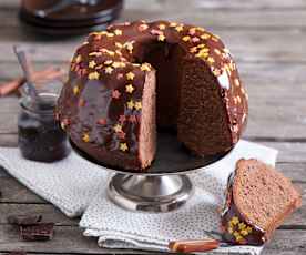 Babka piernikowa z powidłami i polewą czekoladową