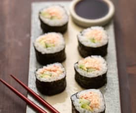 Sushi z surimi i serkiem kremowym