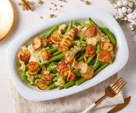 Haricots verts à l'ail avec garniture de pommes de terre croustillantes