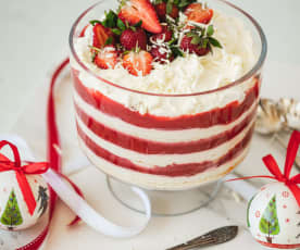 White chocolate and strawberry trifle