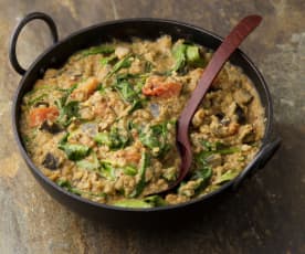 Eggplant, Spinach & Lentil Curry 
