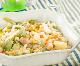 Ensalada templada de judías verdes con patata, maíz y atún