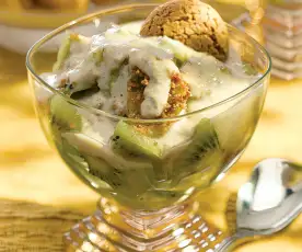 Jogurtový dezert s kiwi a vlašskými ořechy