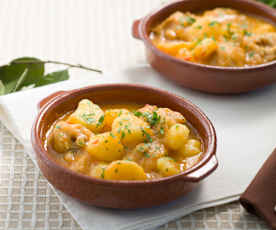 Cazuela de patatas con pollo para dos