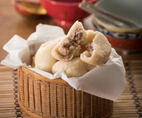 Steamed pork buns (baozi)   