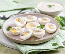 Dip se sušenými rajčaty a koriandrem