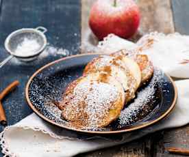 Placki jaglane z jabłkami