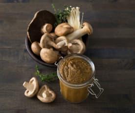 Mushroom stock paste