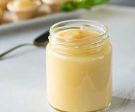 Crema de limón (Lemon curd)