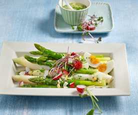 Asperges à la vinaigrette aux œufs