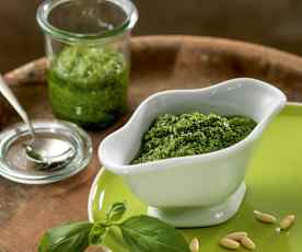 Basil pesto