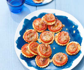 Minitartelettes fines tomates et comté