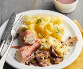 Poulet en robe de jambon, sauce chasseur