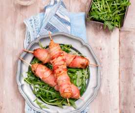 Szaszłyki z mięsa mielonego ze śliwką