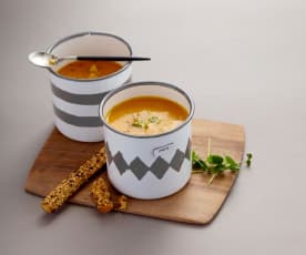 Krémová polévka s batáty a cizrnou