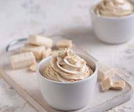 Krem michałkowy biały