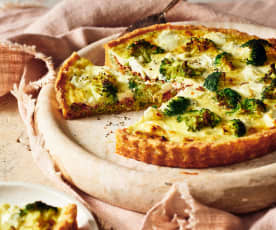 No-roll cheesy broccoli quiche