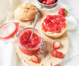 Erdbeer-Vanille-Fruchtaufstrich