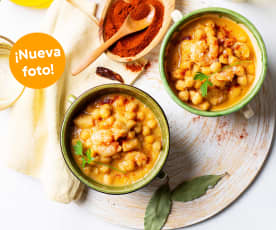 Guiso de garbanzos con sepia y langostinos