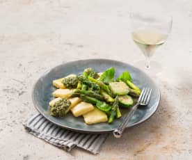 Semolina gnocchi with asparagus