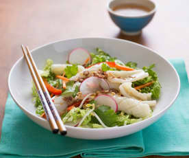 Goi muc (squid salad)