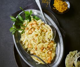 Weißkohlsalat mit Kichererbsen und Curry-Joghurt-Dressing