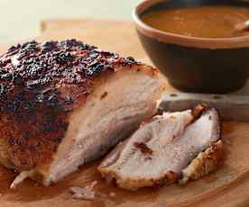 Krustenbraten mit Malzsauce (panceta asada con corteza crujiente)
