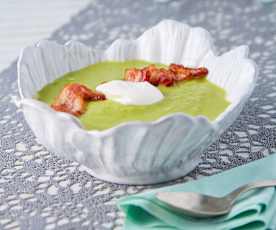 Sopa de chícharo y tocino