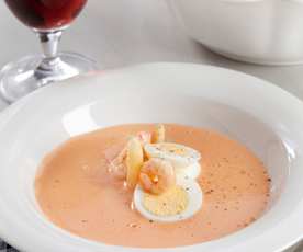 Crema de espárragos y gambas