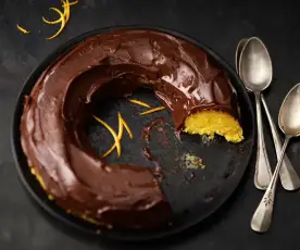 Gâteau à l'orange et nappage au chocolat