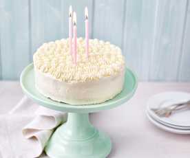 Zitronen-Buttermilch-Torte