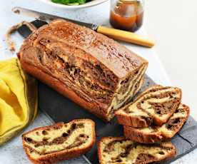 Cake marbré au tarama et à la tapenade