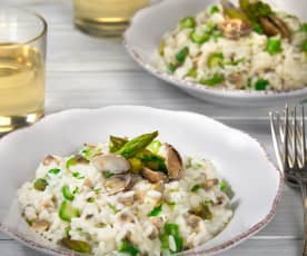 Asparagus and pipis (clams) risotto
