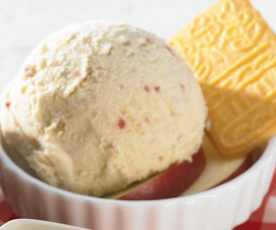 Lody jabłkowo-bananowe z ciasteczkami speculaas