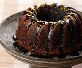 Bolo de chocolate com raspa de laranja