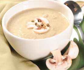 Zupa krem z cukinii i pieczarek