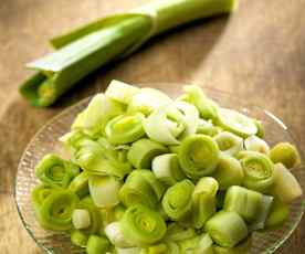 Gotowanie na parze pora (200-400 g)