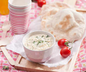 Sos jajeczny do chlebków naan