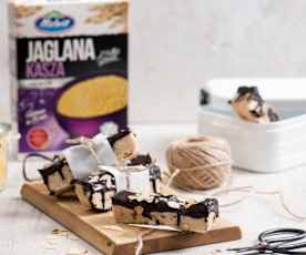 Jaglane batony z migdałami